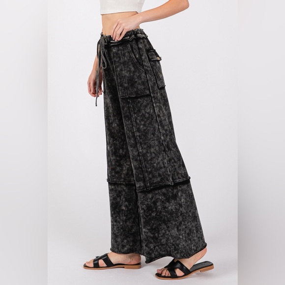 SAGE + FIG Mineral Washed Terry Wide Leg Pants - Picture 3 of 5
